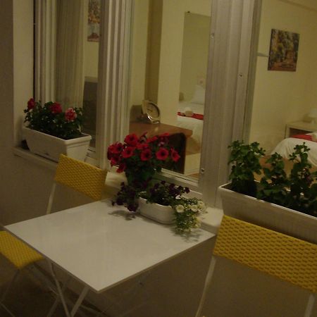 Guest Rooms Colours Kazanlŭk Exterior foto