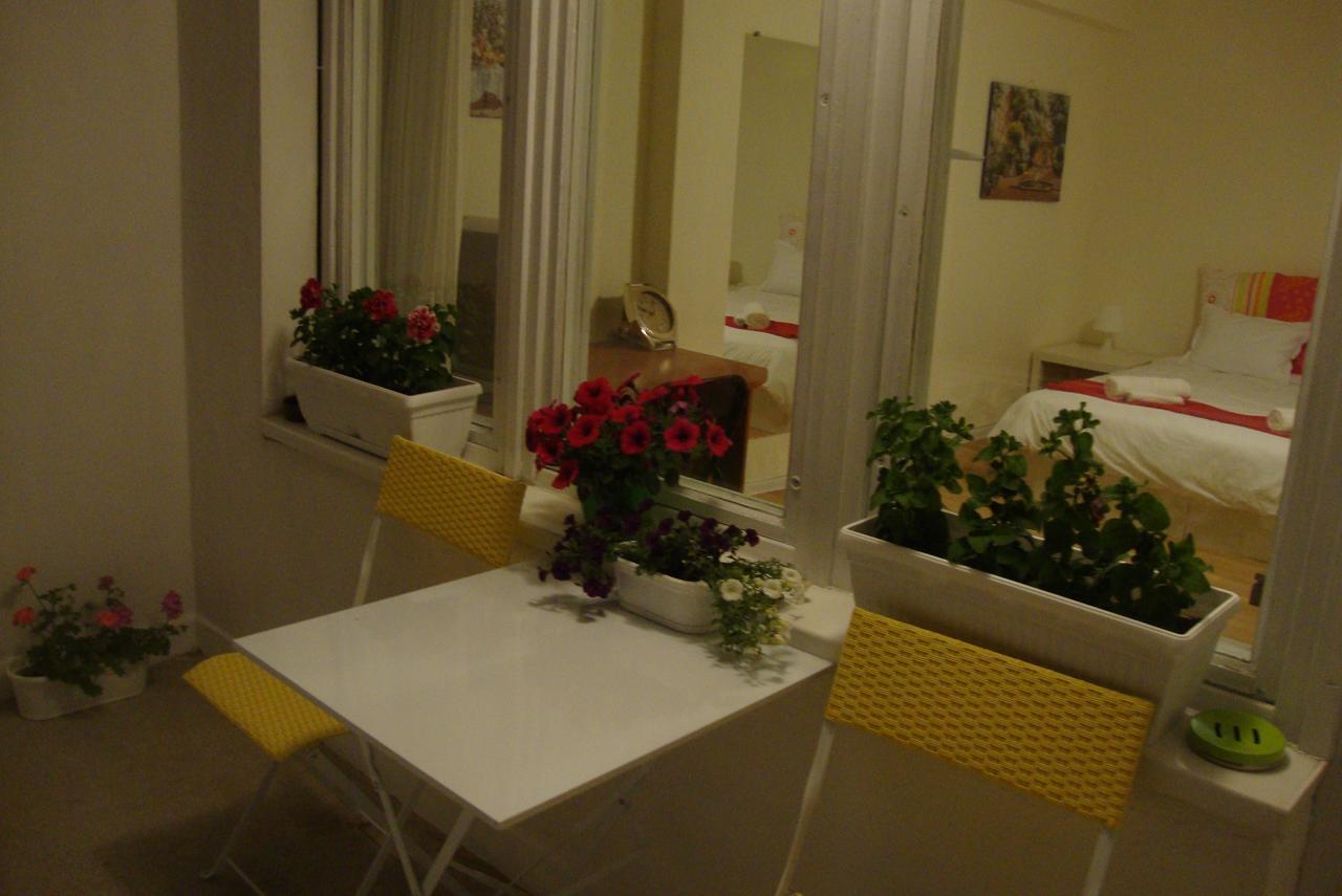Guest Rooms Colours Kazanlŭk Exterior foto